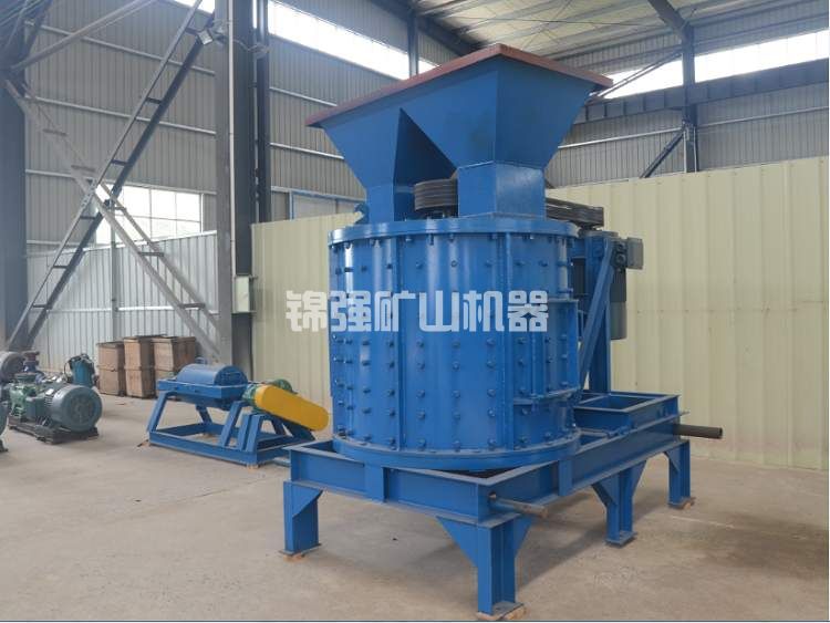 硅灰石沖擊式破碎機(jī)(圖4) 硅灰石沖擊式破碎機(jī)(圖4)